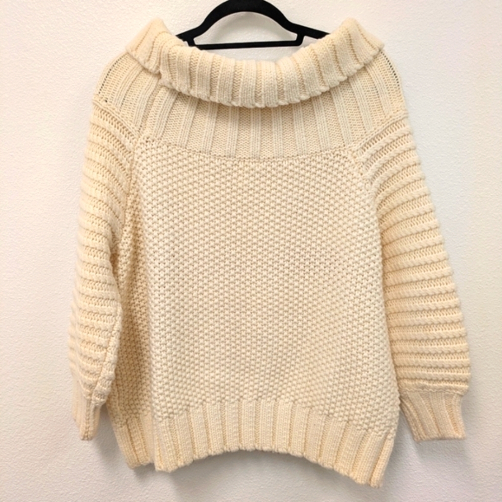 H&M Ivory Chunky Cableknit Cowl Neck Wool Blend Sweater sz L - Picture 9 of 11